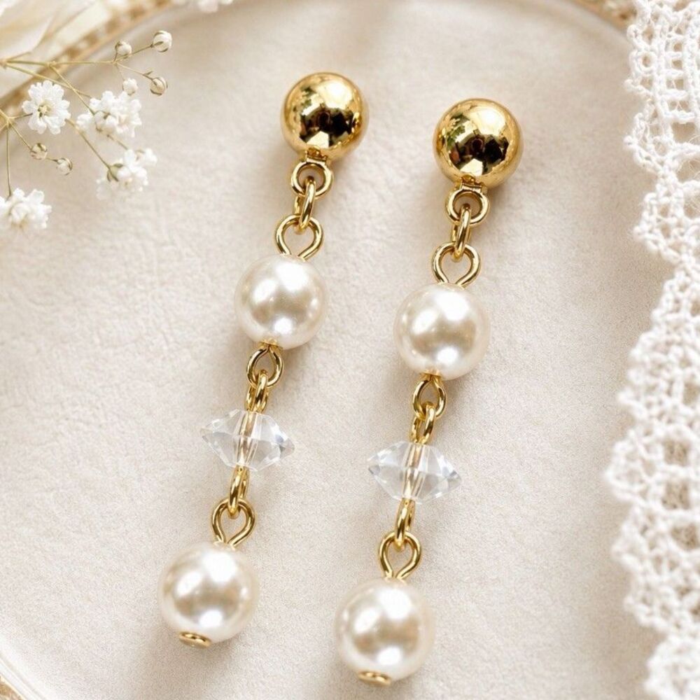 Vintage 90s Faux Pearl Drop Earrings Gold Tone Clear Crystal Dangle Cottagecore